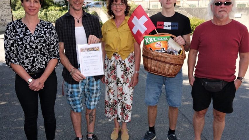  1. August: Das Waldbadteam von Oberschan gewinnt den Prix Benevol der Gemeinde Wartau. 