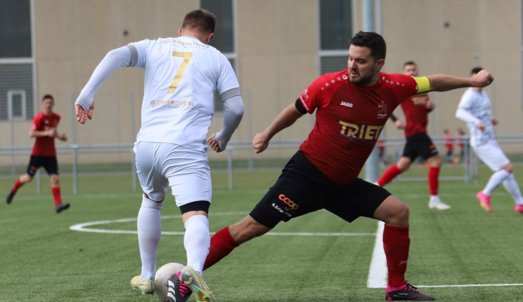 Nicht zu stoppen: Der FC Gams unterliegt zum Auftakt des Triet Storen Wintercups Gastgeber FC Ruggell gleich mit 0:7.