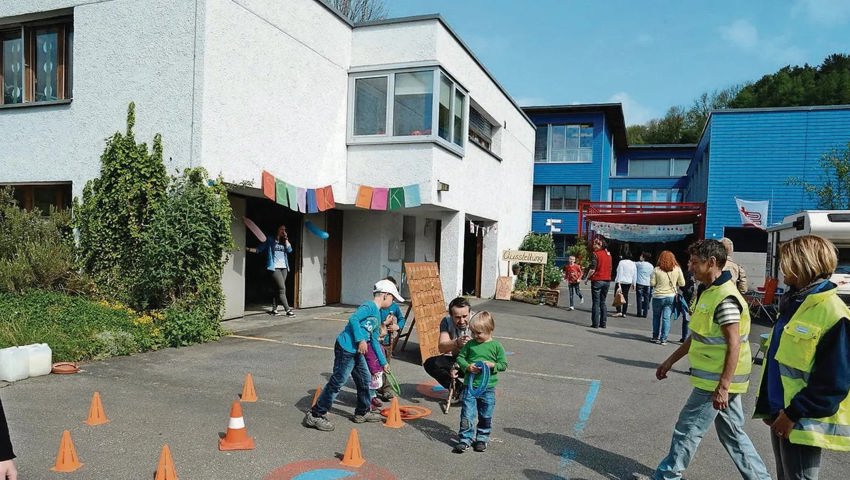  135 Kinder und Jugendlich und 120 Angestellte: Blick auf das Areal der HPS Trübbach. 