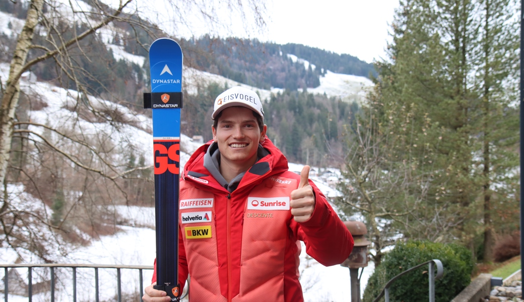 Daumen nach oben: Josua Mettler aus Unterwasser hat den Gesamtsieg im Europacup geholt.