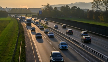 Weiblicher Verkehrsrowdy hat Glück