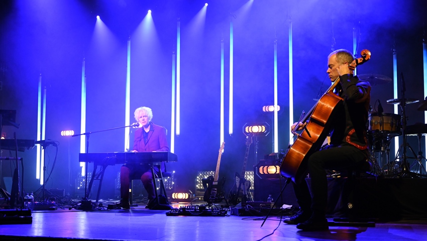  Regelmässig als Gast in den Reihen der Wave-Rocker: Cellist Raphael Zweifel (rechts). 