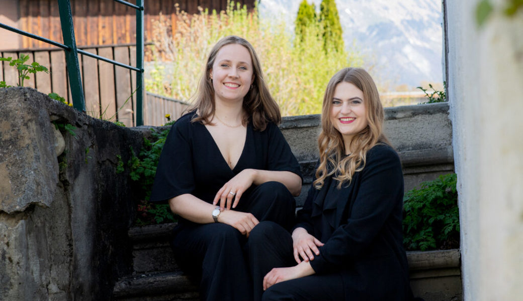 Duo Baratta Jetzer spielt ein Akkordeon- und Harfen-Konzert in der Aula Flös in Buchs