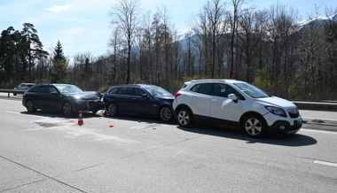 Auffahrunfall auf der A13 führte zu Folgekollision