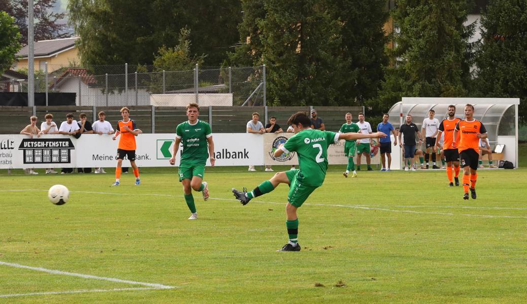 Game-Winning-Goal: Völlig unbedrängt erzielt Damian Heeb noch vor der Pause das zweite Haager Tor.