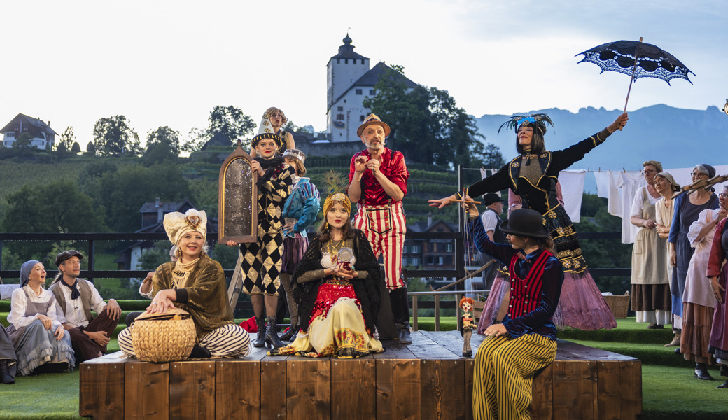 Die Festspiele zeigen die Oper «Der Liebestrank» von Gaetano Donizetti.