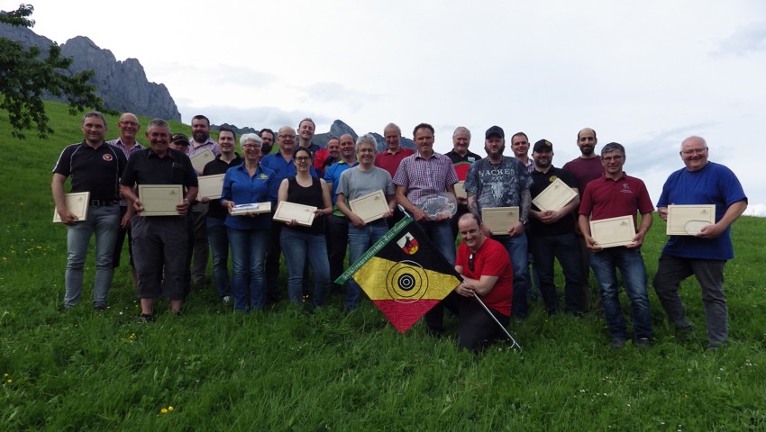 Ausstich-Teilnehmende am 36. Gamser Emmentalerschiessen.