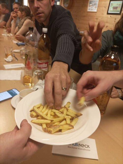  Im zweiten Durchgang wurden die Kartoffeln als Pommes frites zubereitet. 