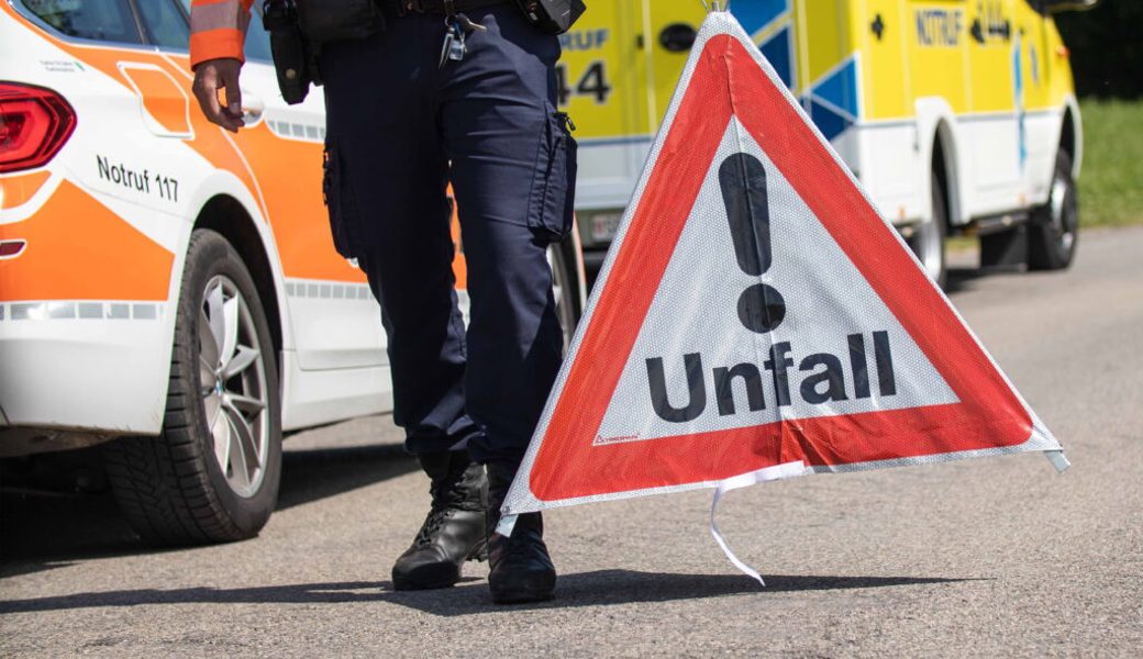  Der beim Unfall entstandene Sachschaden beläuft sich auf mehrere tausend Franken. 