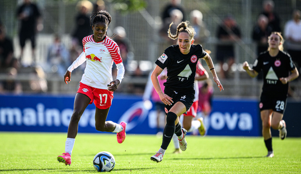 Starke Saison: Lydia Andrade (links) schafft mit RB Leipzig den Ligaerhalt.