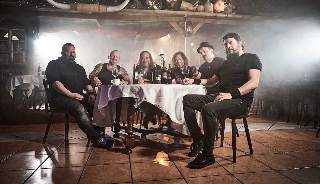 Mundartgrössen vereint: Megawatt bringt Song mit Gölä heraus