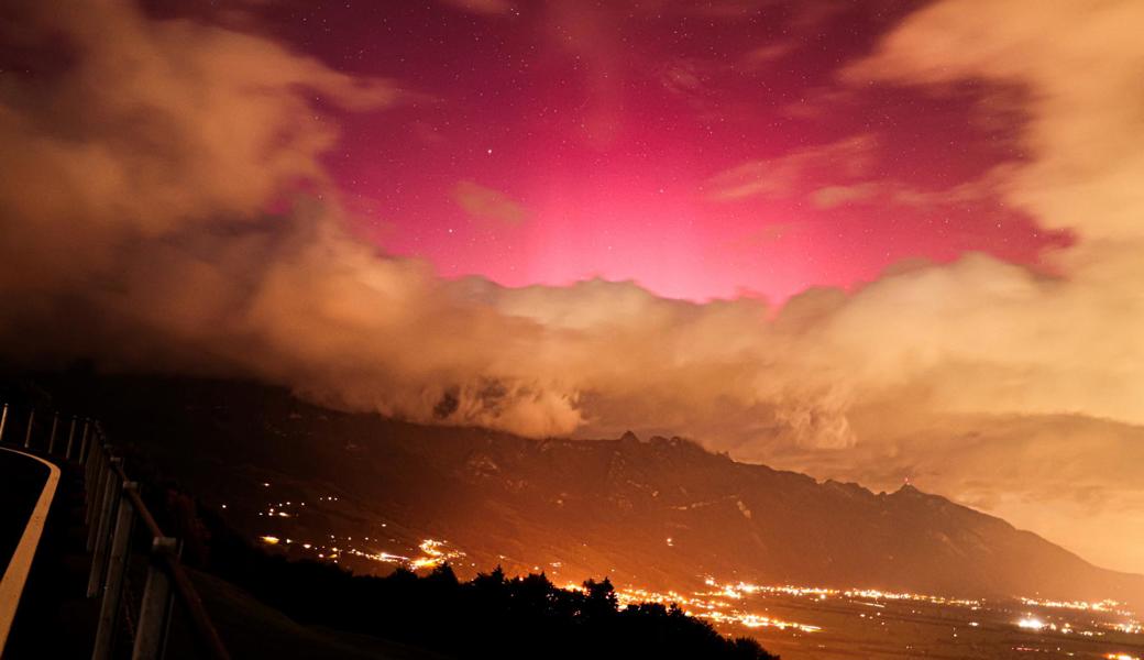 Polarlichter am Schweizer Nachthimmel