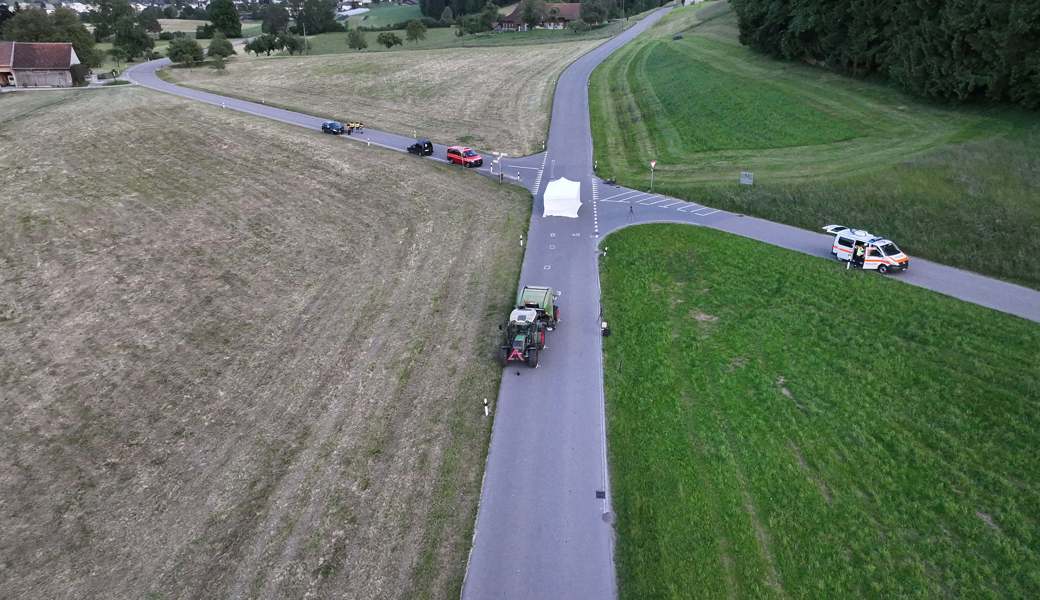 Eine 51-jährige Frau verstarb noch auf der Unfallstelle.